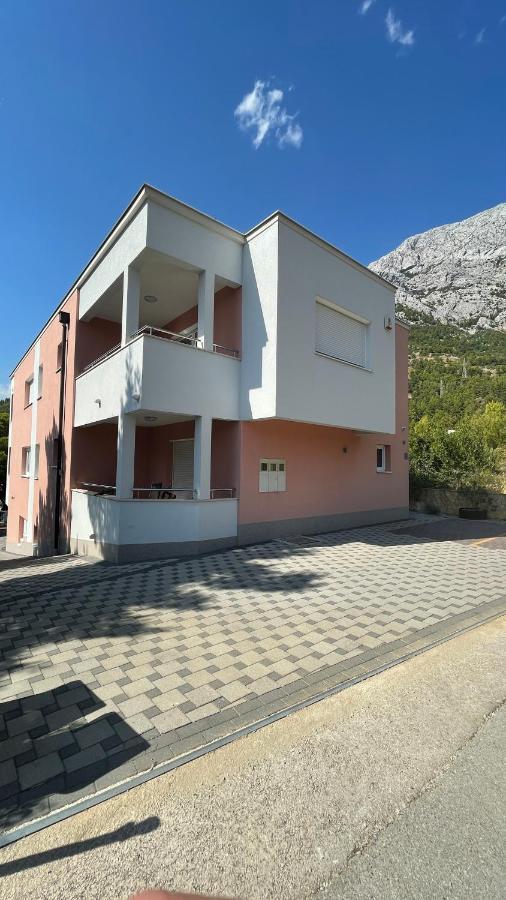 Lavanda Apartments Baška Voda Eksteriør billede