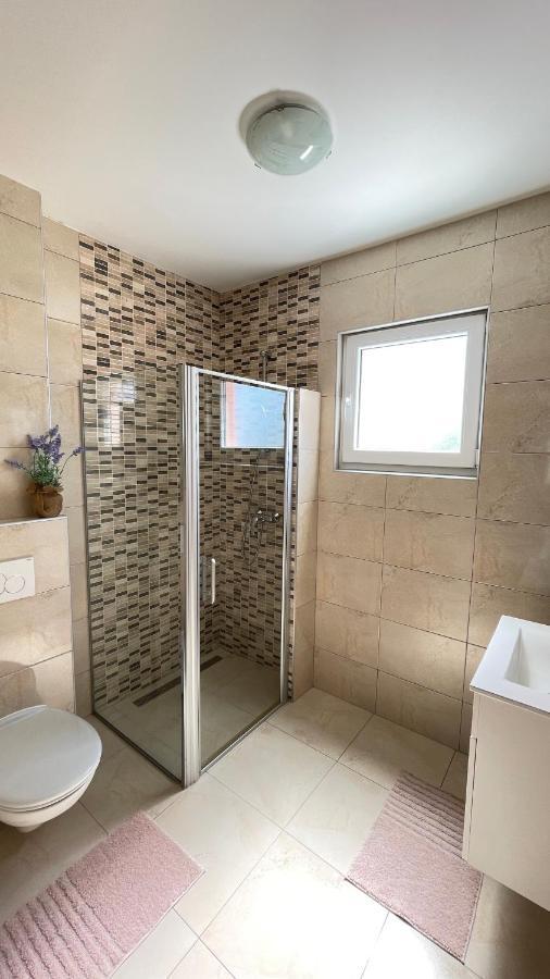 Lavanda Apartments Baška Voda Eksteriør billede